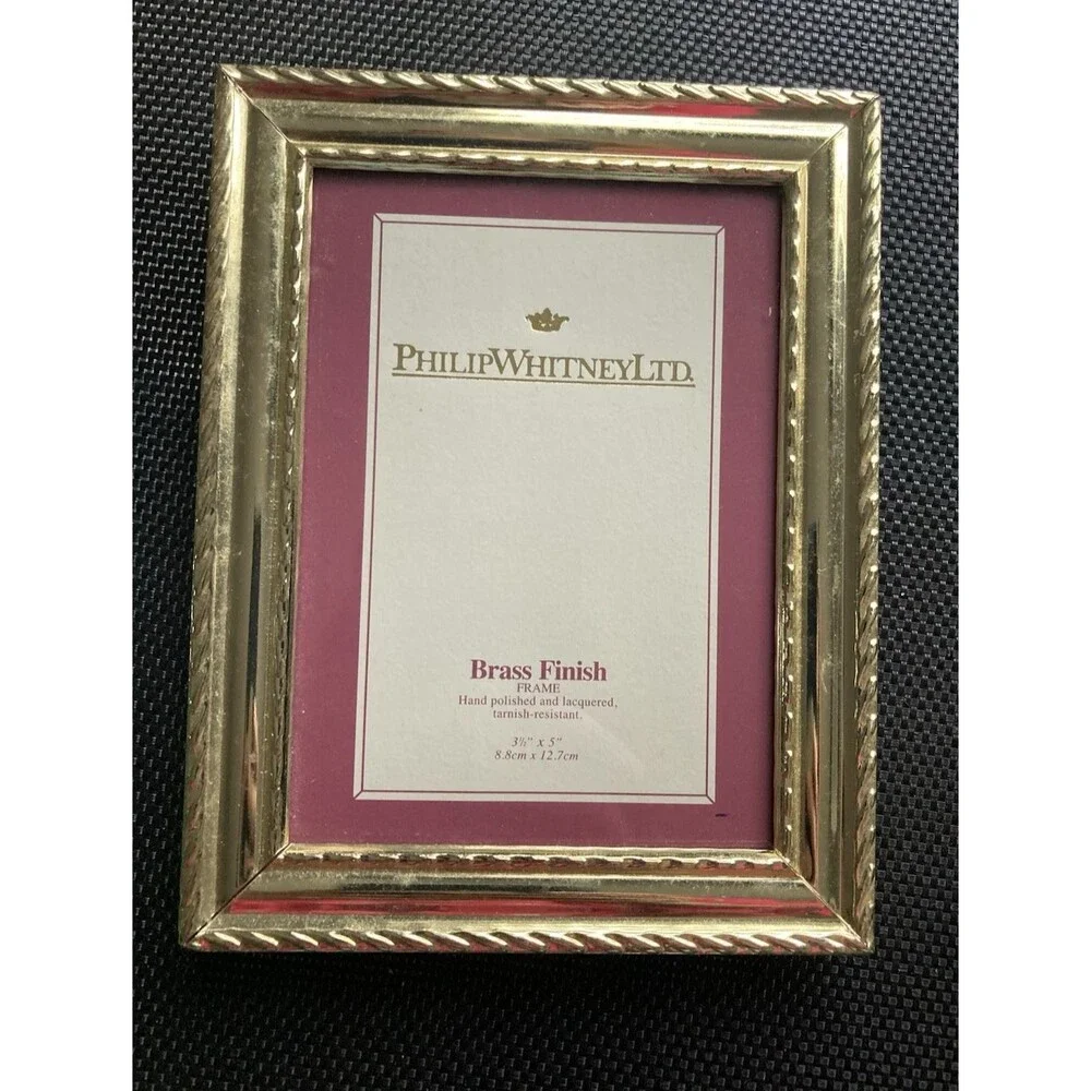 Philip Whitney LTD RIBBON BRASS Picture FRAME 3.5